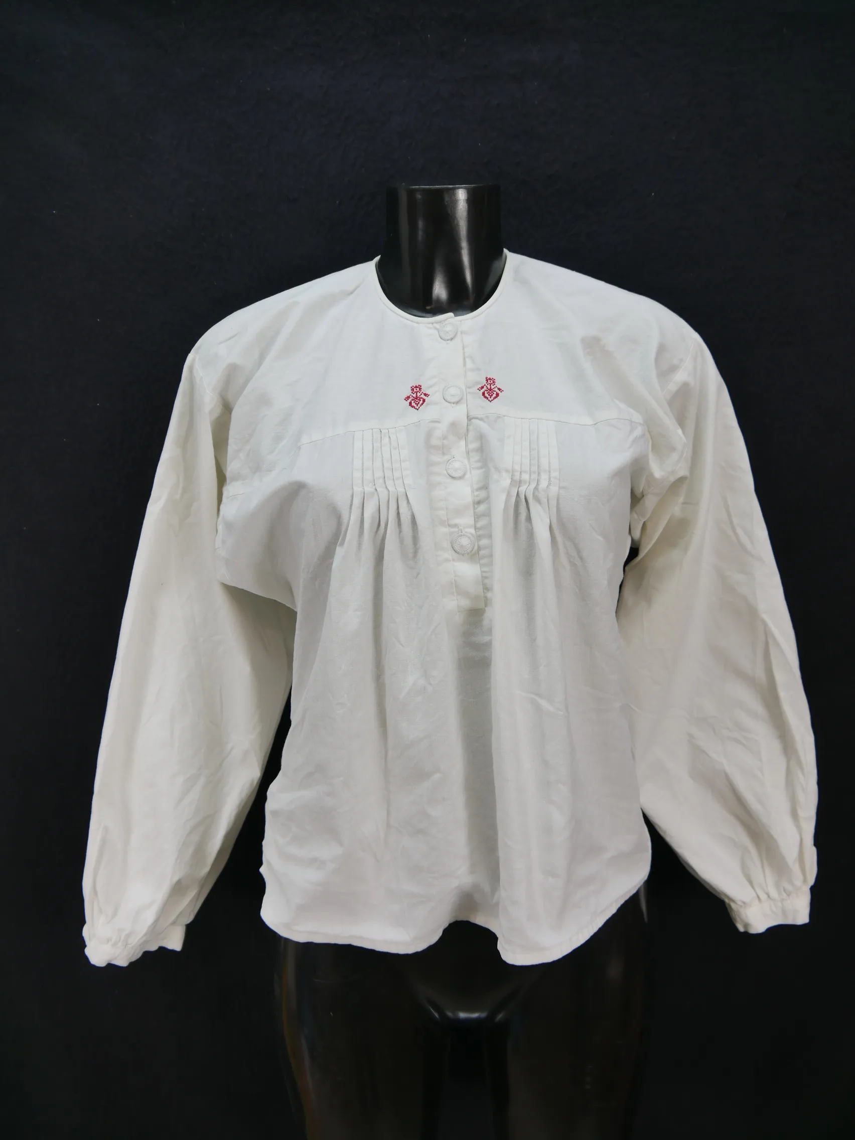 Gr.40 Trachtenbluse Bluse weiß Baumwolle mit Stickerei TB5511
