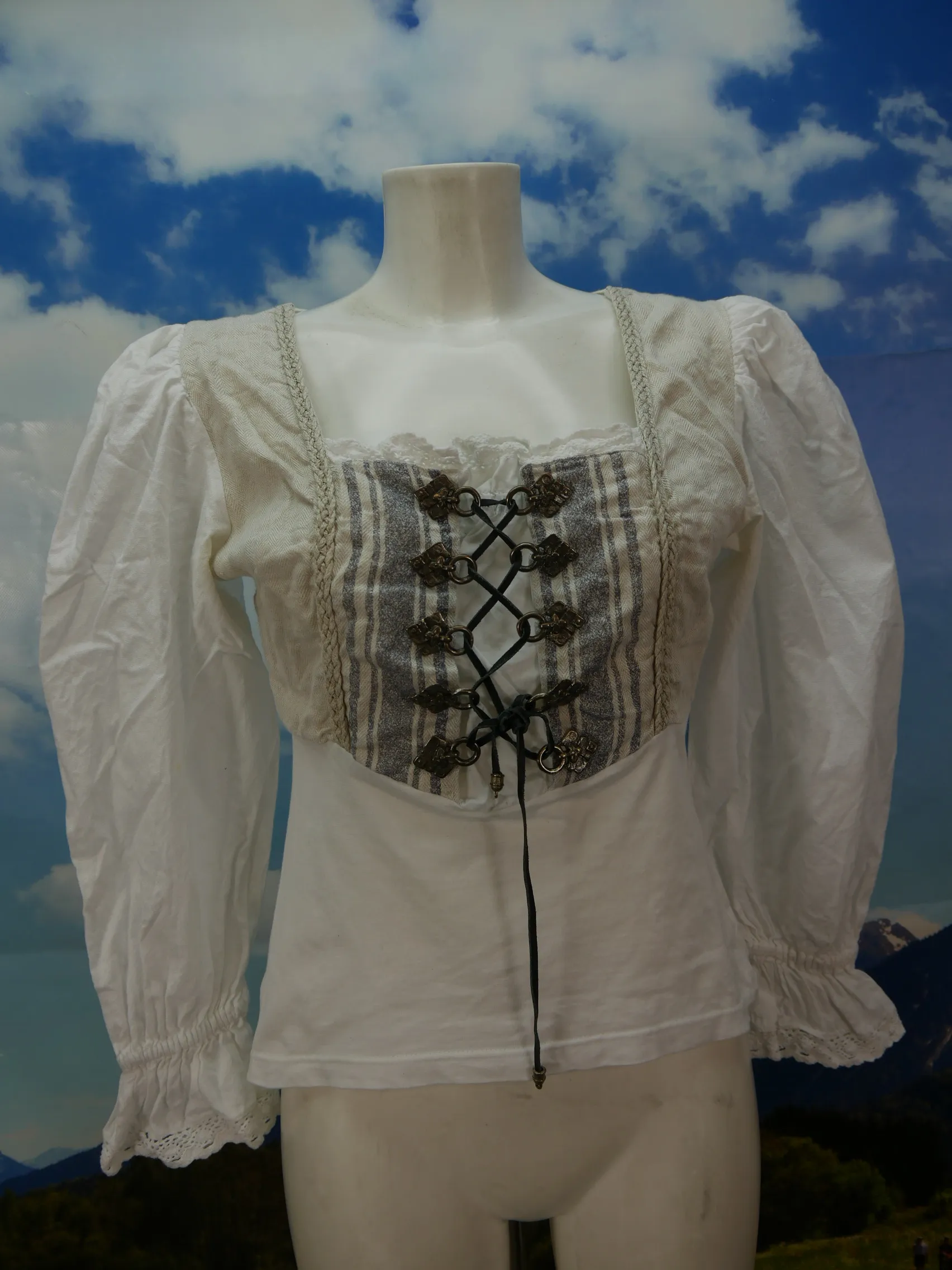 Gr.42 Trachtenbluse Stockerpoint weiß Baumwolle Stretch wunderschön Bluse TB2910