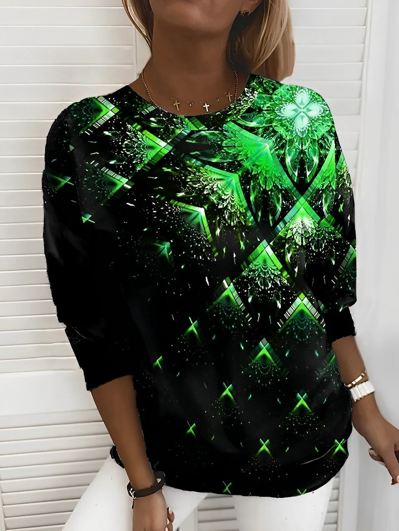Heidi-Mode | Pullover Mit Flare-Design Und Auffälligem Muster Für Damen