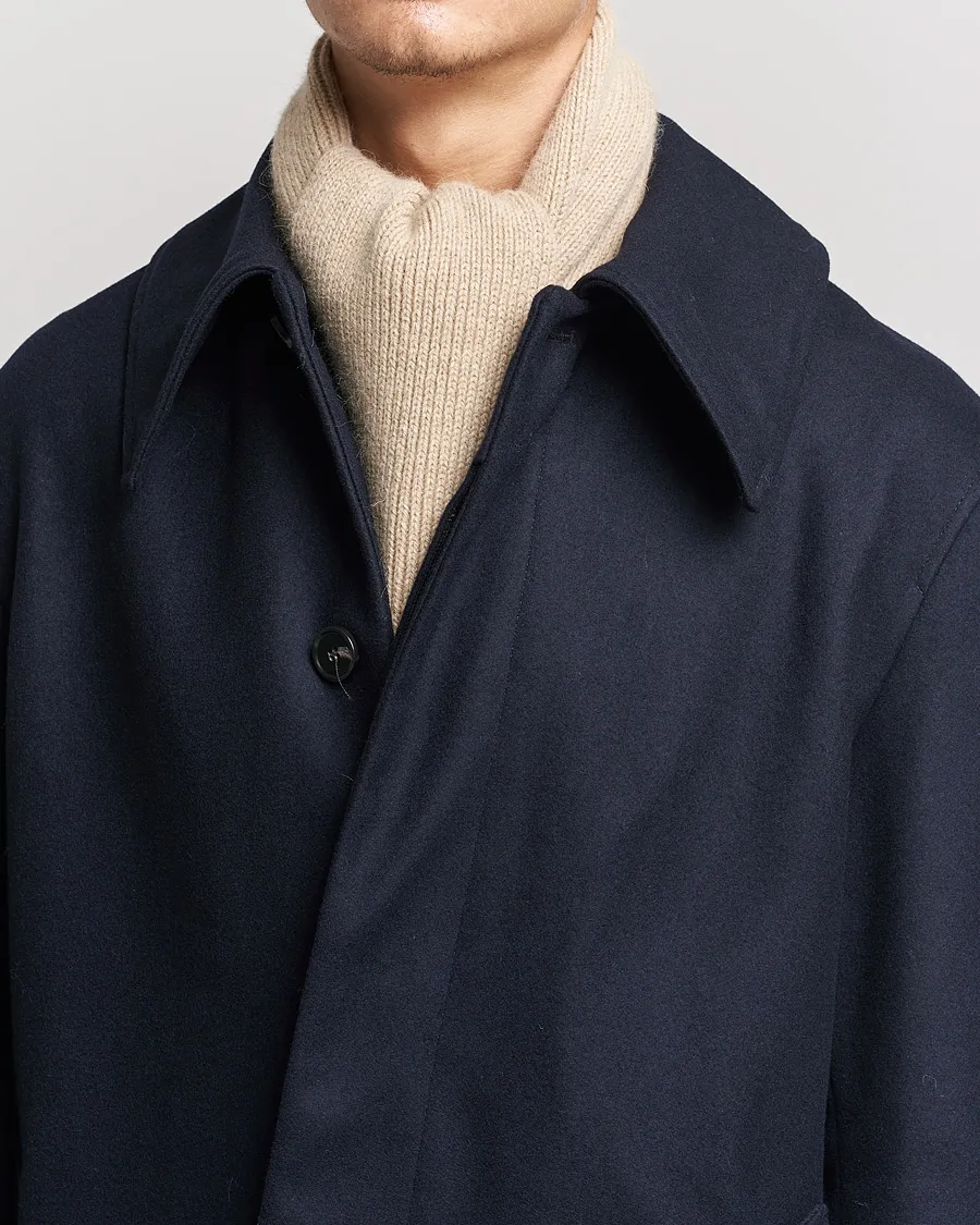 Lambswool/Caregora Scarf Sand