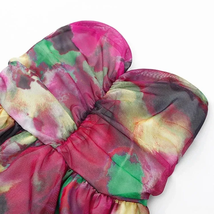 Schulterfreies, gestuftes Maxikleid mit Blumenmuster